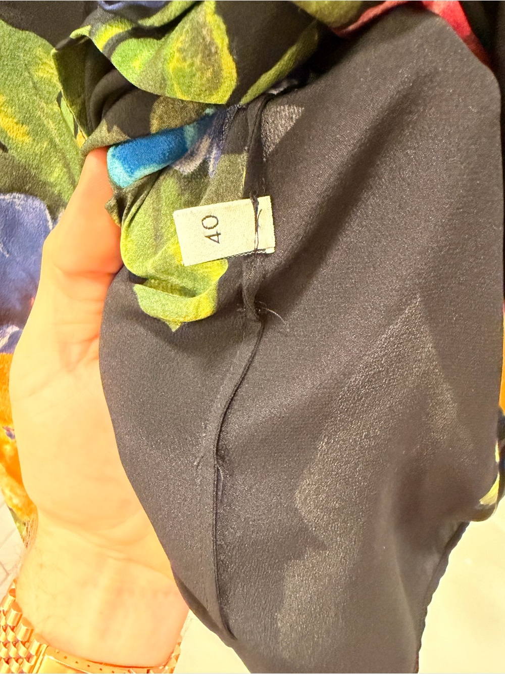 Gucci Black Silk Floral Tie-Neck Blouse with Bright Multicolor Blooms - Picture 6 of 6